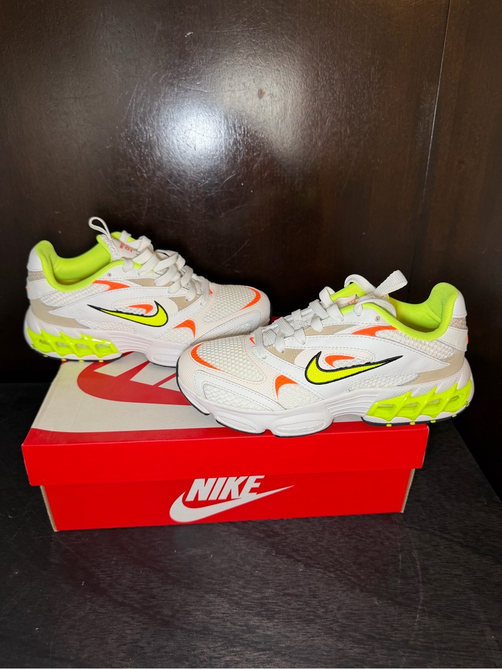 Nike Zoom Air Fire Sneakers - Picture 3 of 9